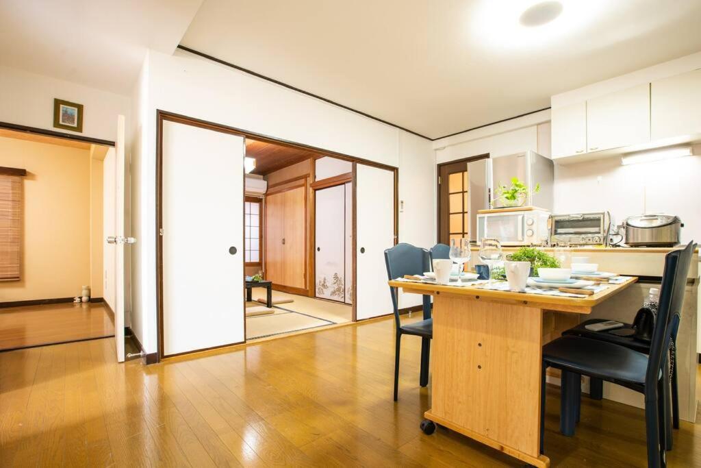 Ferienwohnung 泊露hakuro 3階 Präfektur Tokio Exterior foto